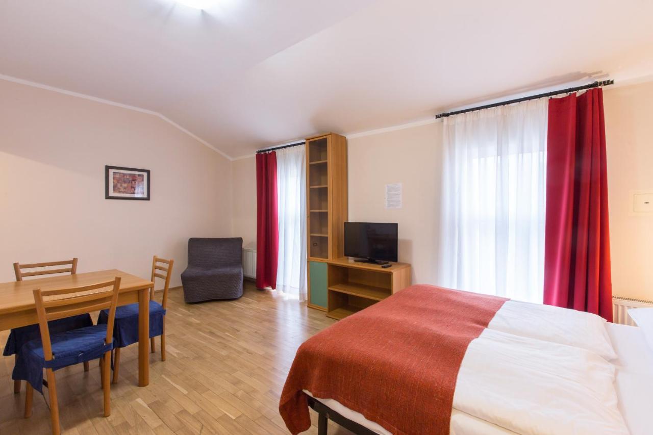 Duskova Apartments Prága Kültér fotó