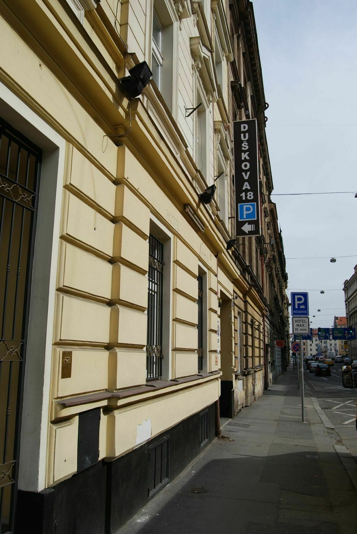 Duskova Apartments Prága Kültér fotó
